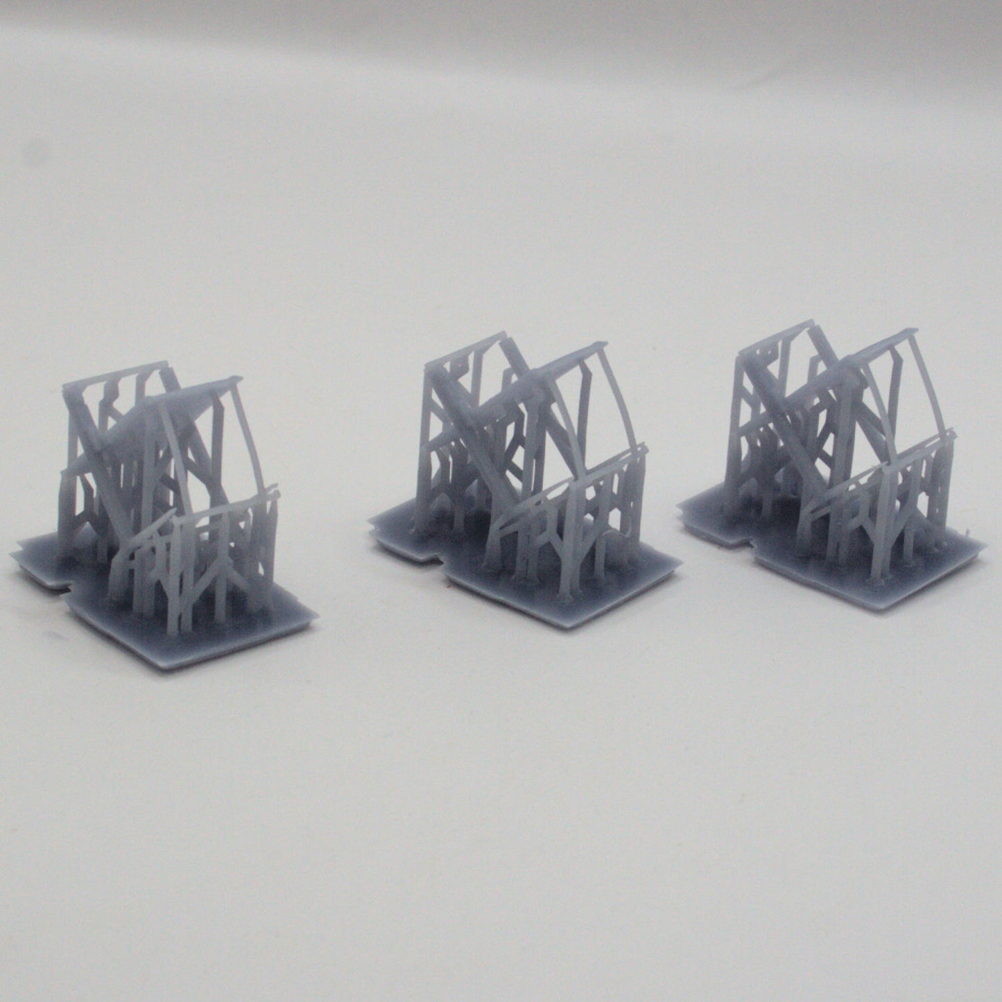 Z Gauge (1:220) 2 Car Parking Lift (3 pack)
