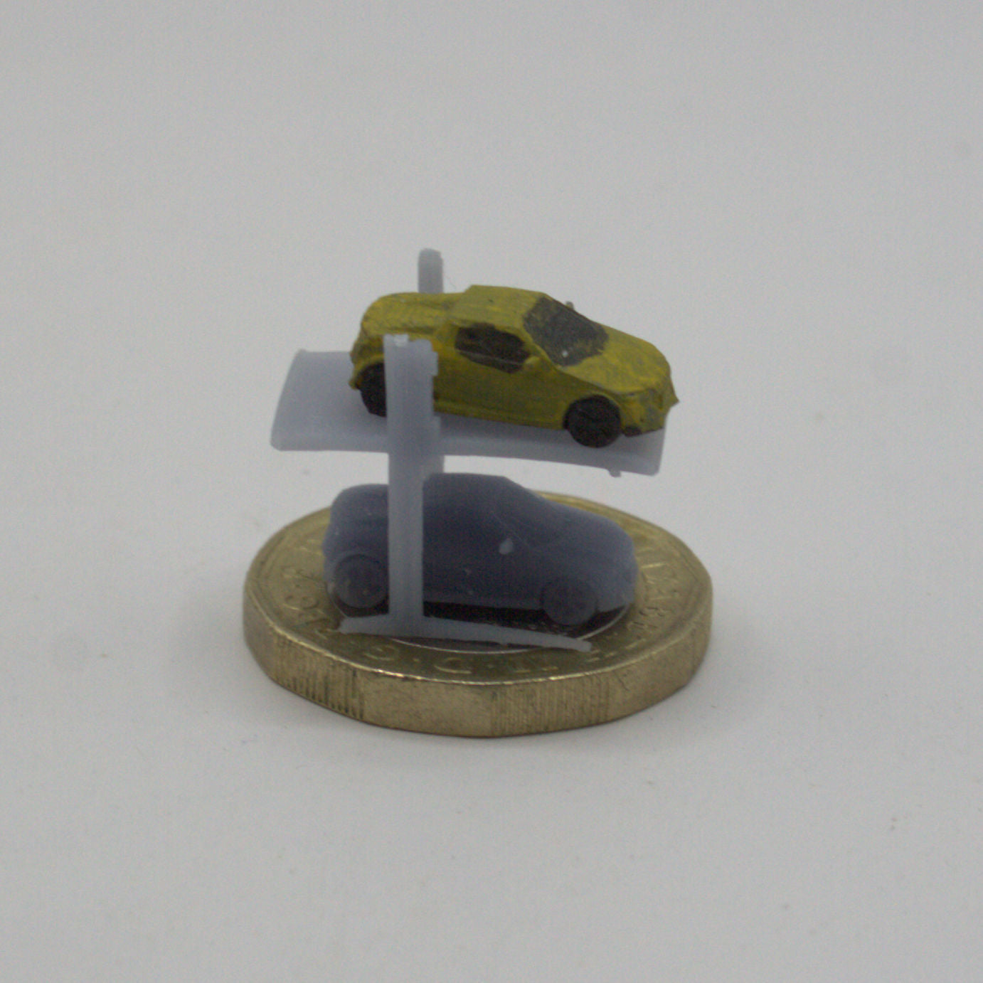 Z Gauge (1:220) 2 Car Parking Lift (3 pack)