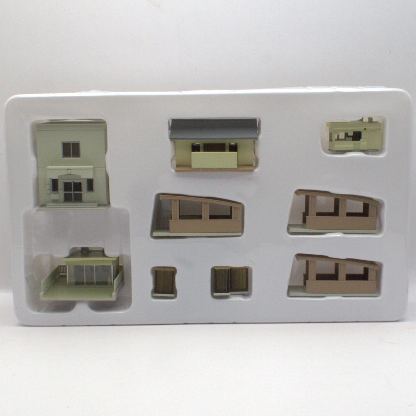 Kato Dio Town N (1:150) Japanese Suburban Station Area Set