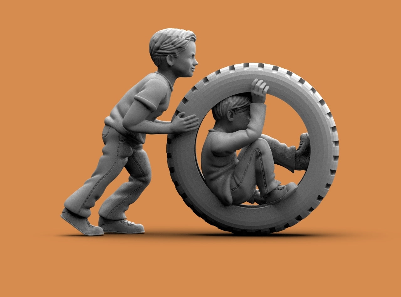 MM1392 Boys and Tyre