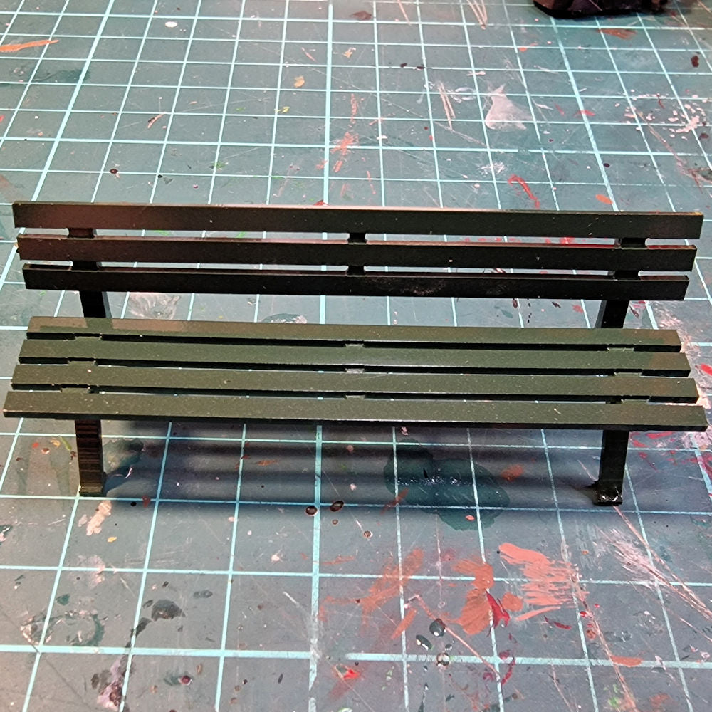 1:24 Park Bench