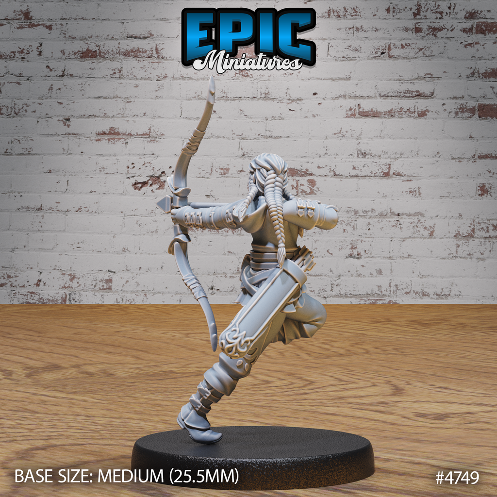 Hunter Girl #4748-4750 by Epic Miniatures