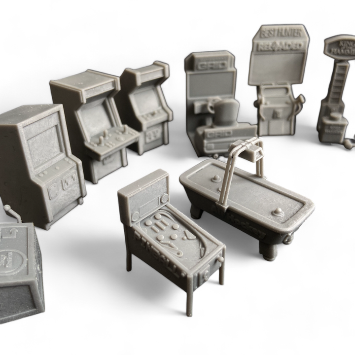 Arcade Machines for Model Railway or Diorama