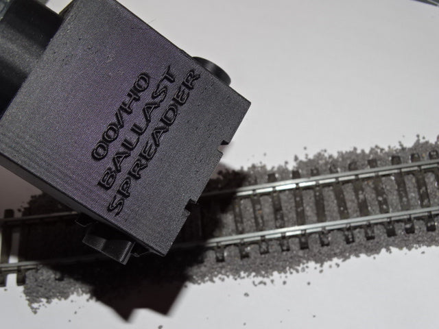 Bottle ballast spreader with on-off control 00/H0 gauge
