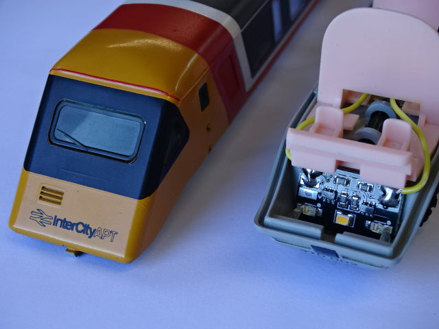Hornby Advanced Passenger Train (APT) LED upgrade red/white DC and DCC