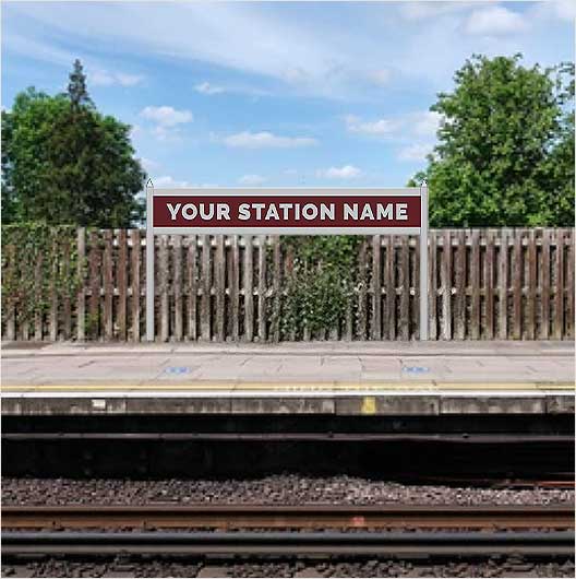 N Scale Pre-Coloured Single-Sided Personalised Steam-Era Station Name Board - Style 2 - One Line of Text