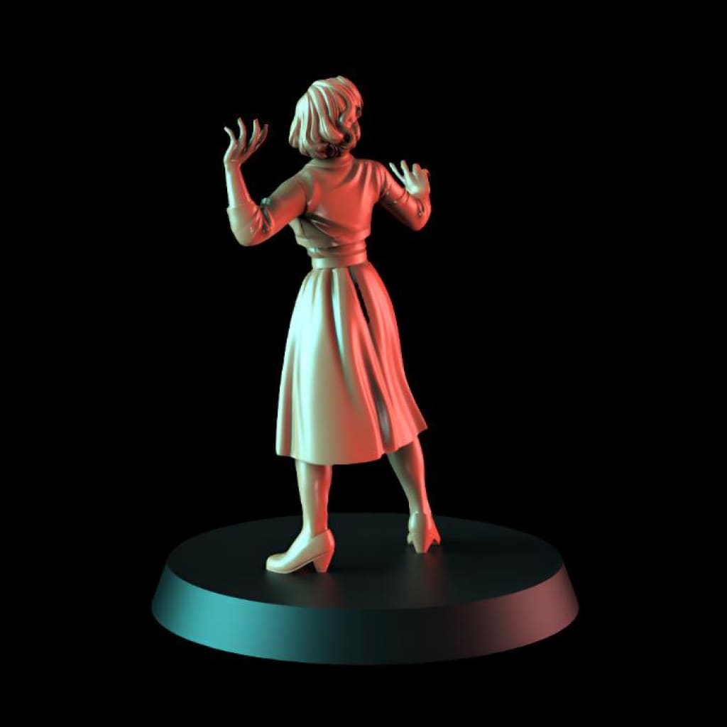 MM1043 Vera looking Scared