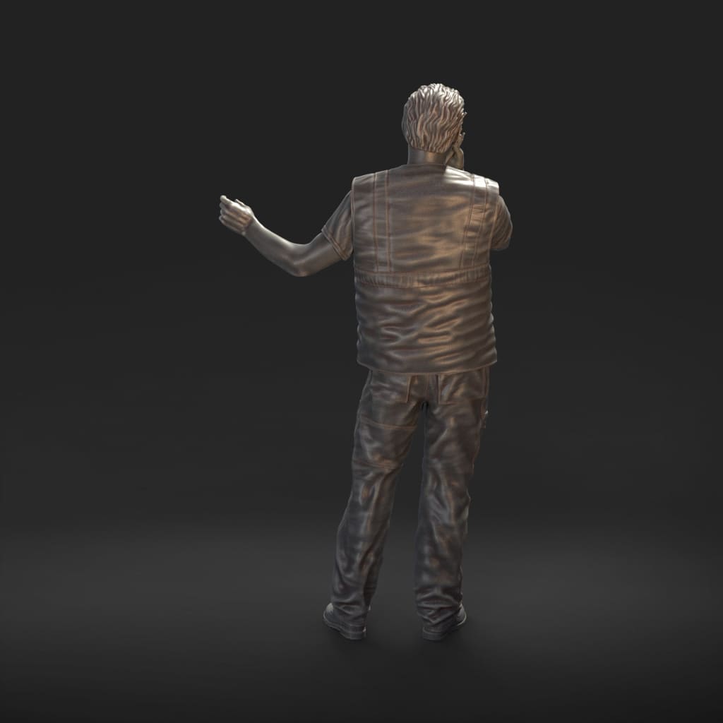 MM1133  Male traffic controller