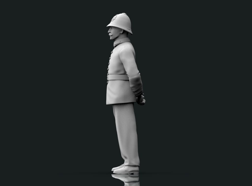 MM2027 1900-1950 Policeman Standing