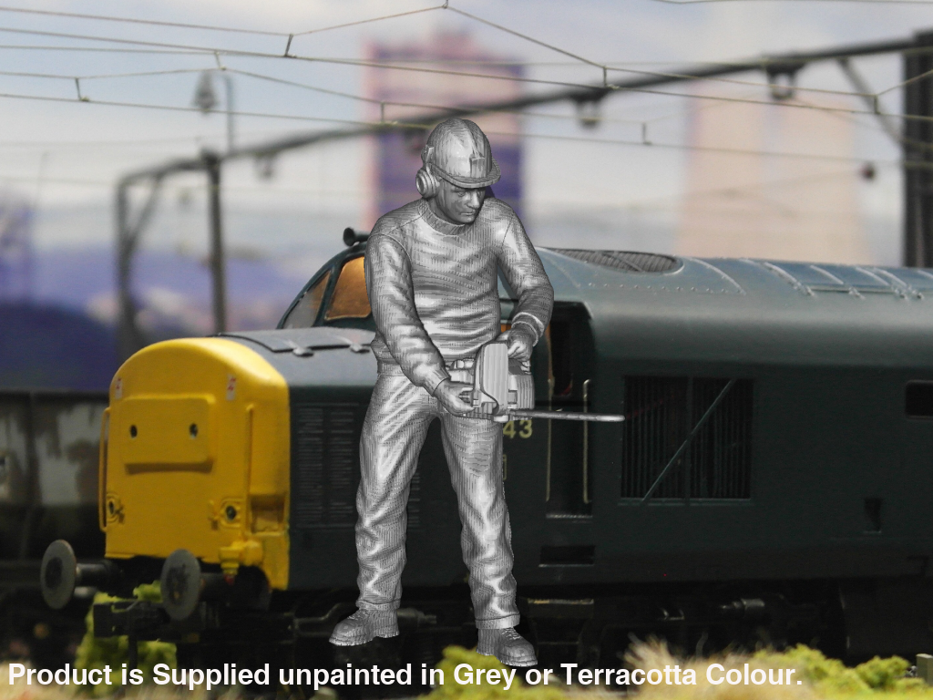 MM714 Forestry Worker With Chainsaw