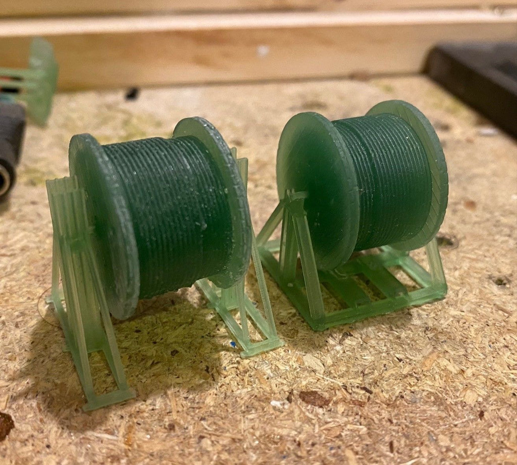 PJD092 Model Railway Cable Drum Jack and Stand