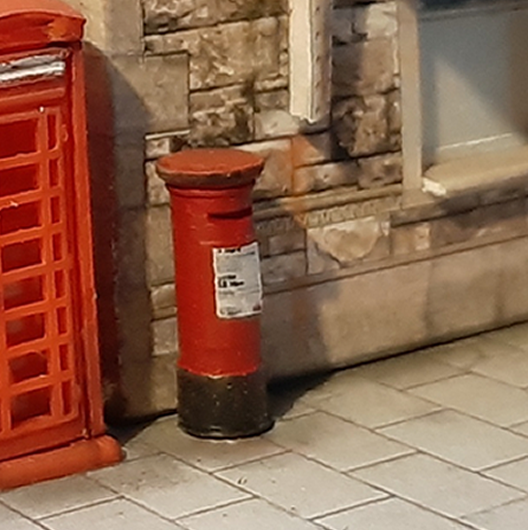 OO scale ER II Pillar Box (Type B)