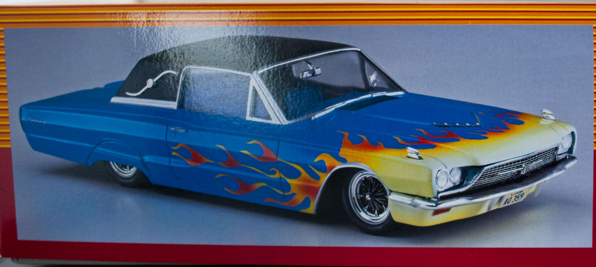 Hasegawa 1:24 1966 American Lowrider with detailing parts